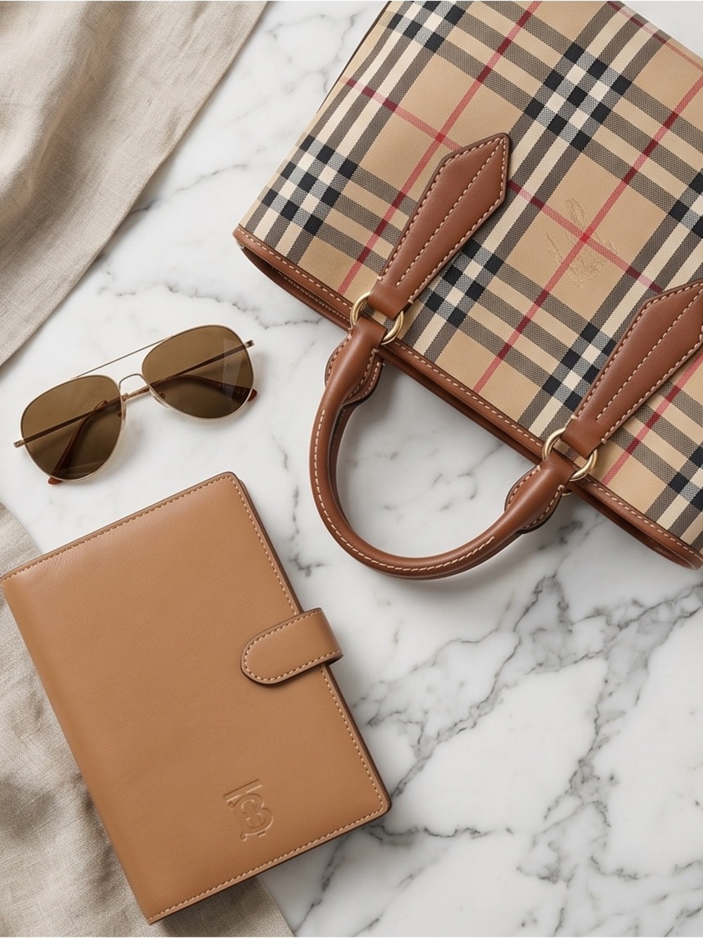 Authentic Burberry Horseferry Crossbody bag - Picture 13 of 13